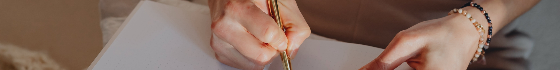 akte vertaal en tolkbureau